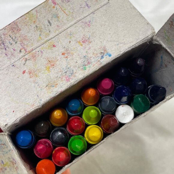 RoseArt 23 Count Crayons Retro Retired Featuring Retired Dandelion Color - Picture 10 of 10